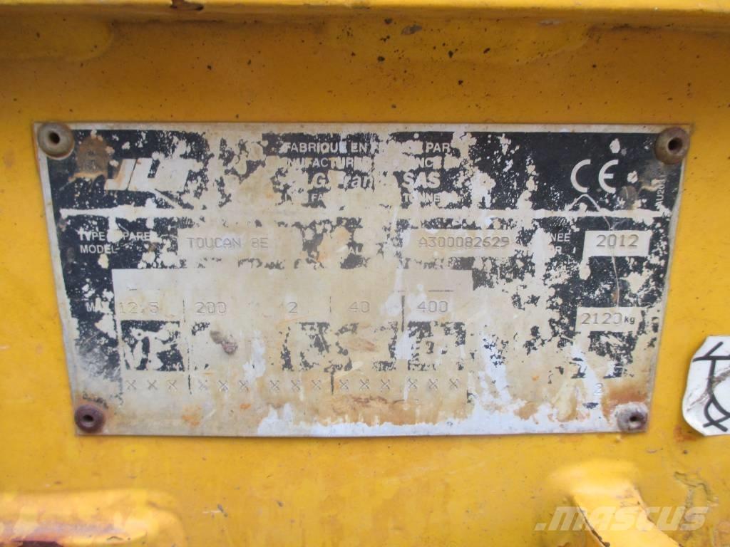 JLG Toucan 8 E Вертикални мачтови повдигачи
