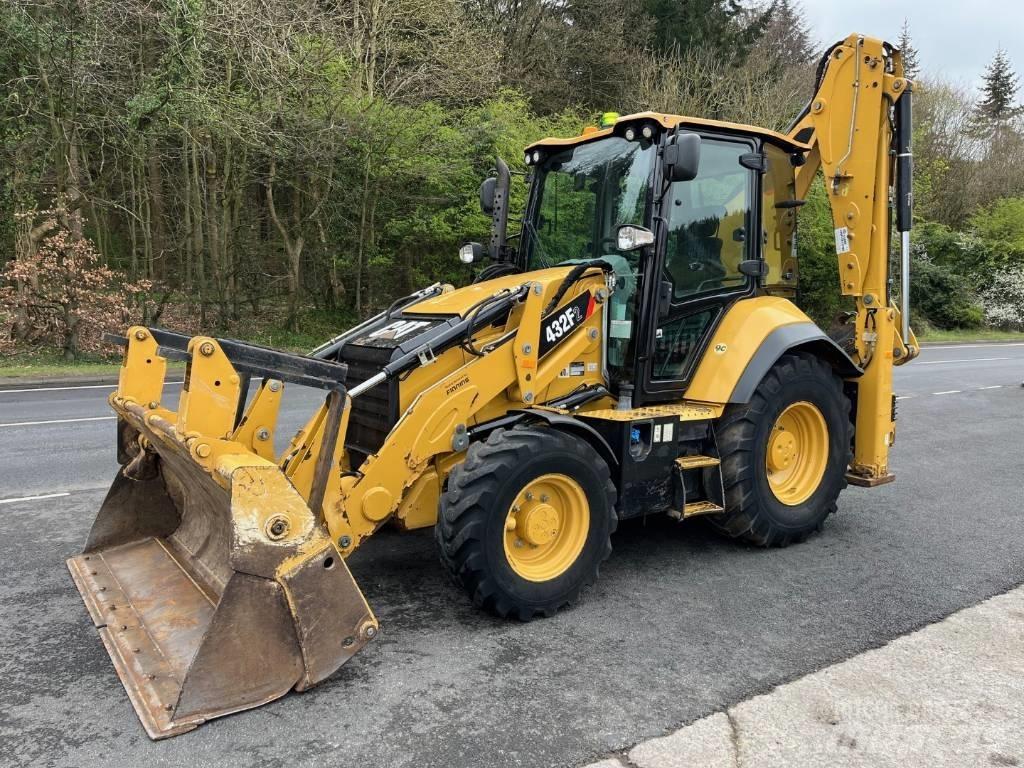 CAT 432F 2 Товарач със заден ексватор