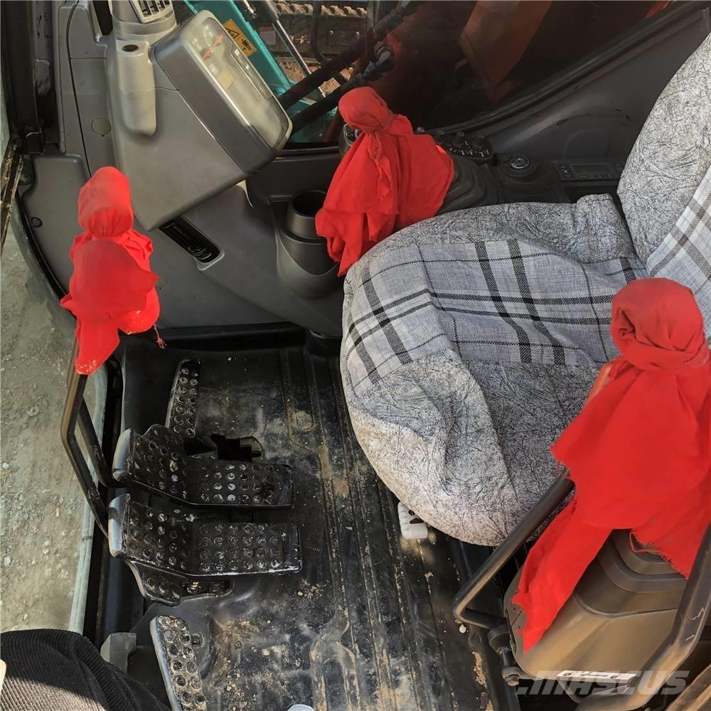 Hitachi ZX70-5A Средни екскаватори 7т - 12т