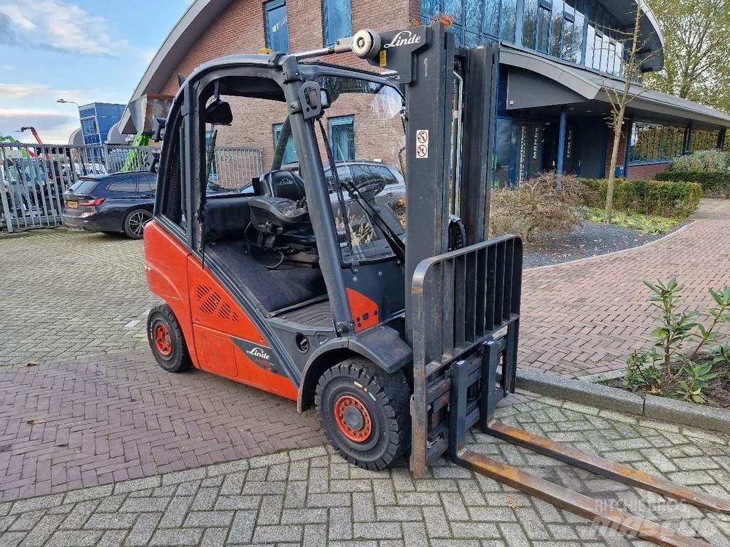 Linde H25D-02 Дизелови камиони
