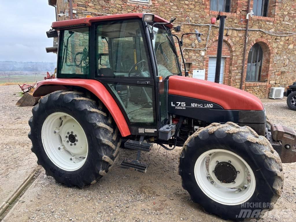 New Holland L 75 Трактори