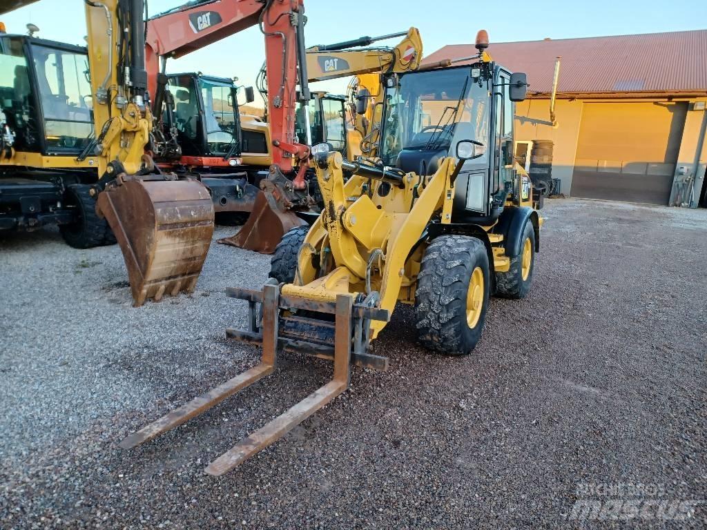 CAT 907 M Колесни товарачи