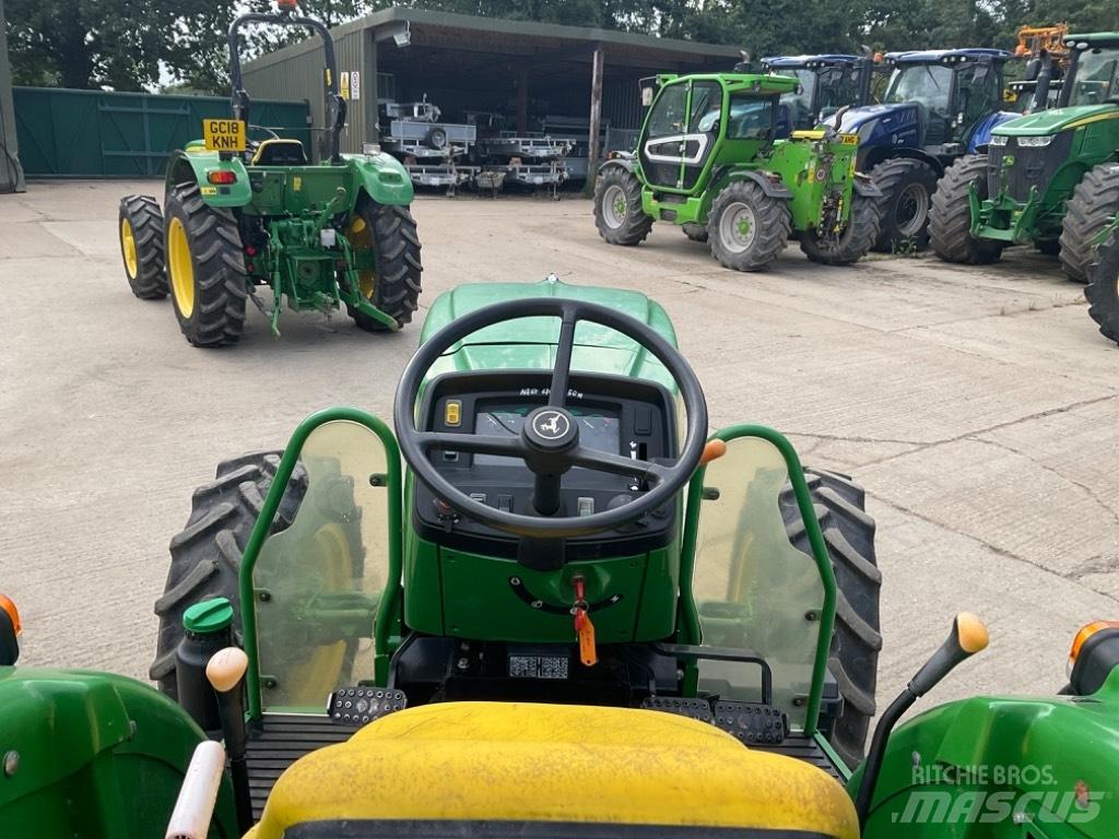 John Deere 5050E Трактори