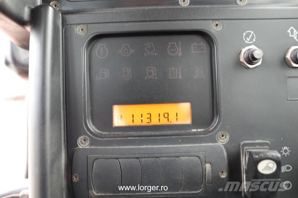 CAT D 6 N Верижни булдозери
