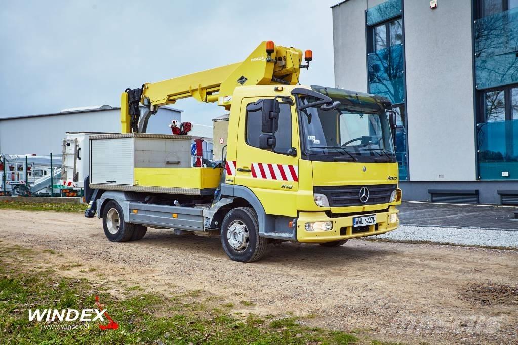 VERSALIFT VT-51-NF Моторизирани платформи с талига