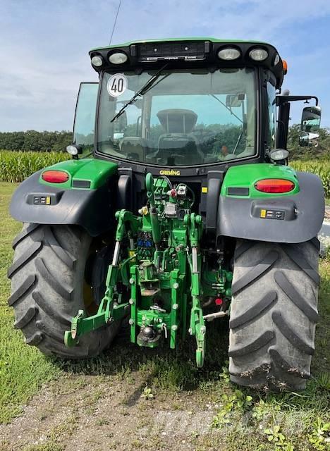 John Deere 6130 R Трактори