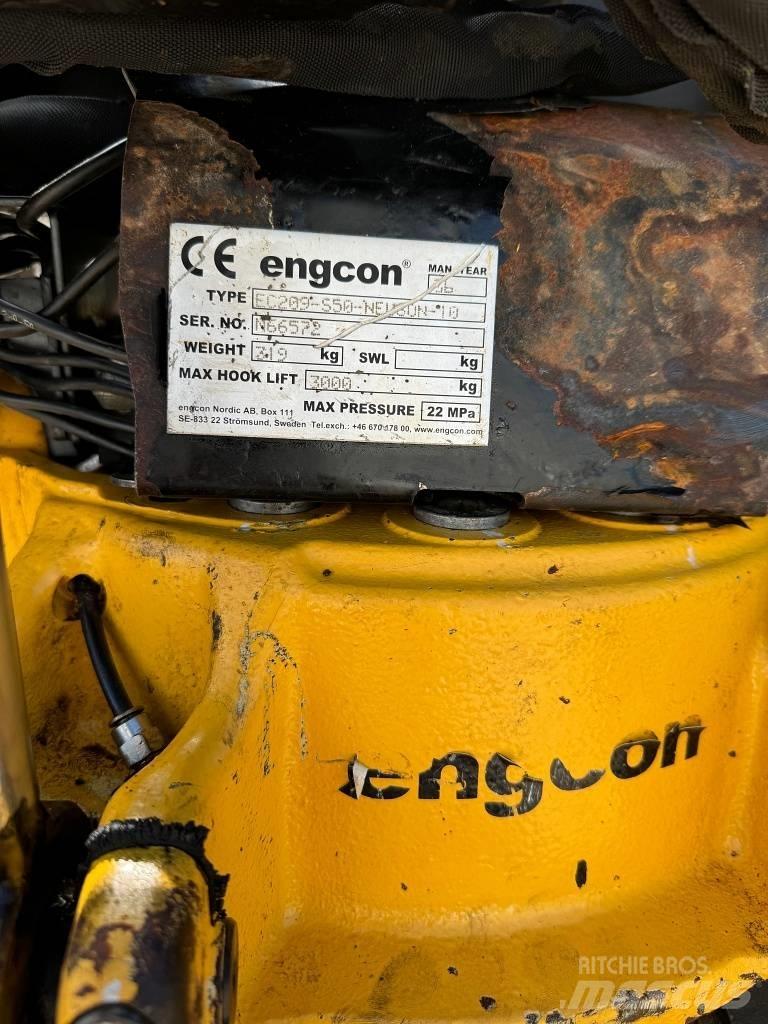 Wacker Neuson EW 100 Колесни екскаватори