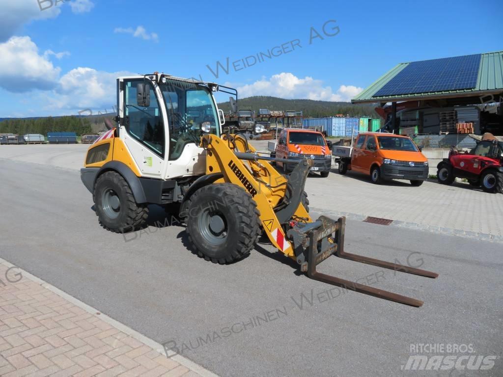 Liebherr L506C Колесни товарачи