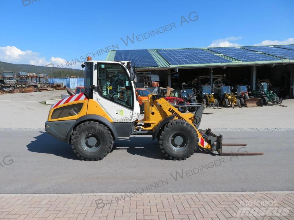 Liebherr L506C Колесни товарачи