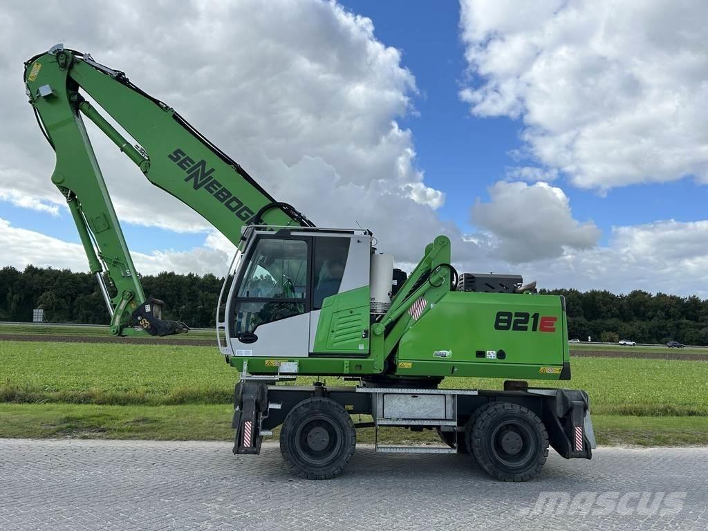 Sennebogen 821MET5 Оператори на отпадъци/индустрия
