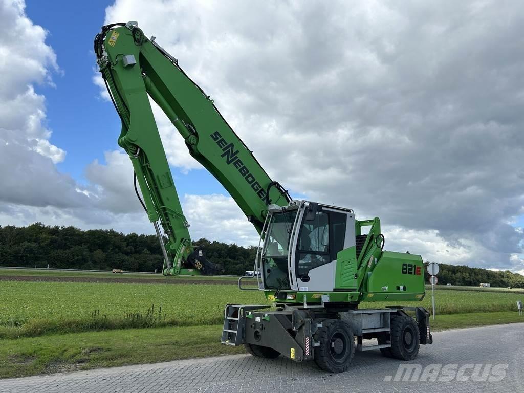 Sennebogen 821MET5 Оператори на отпадъци/индустрия
