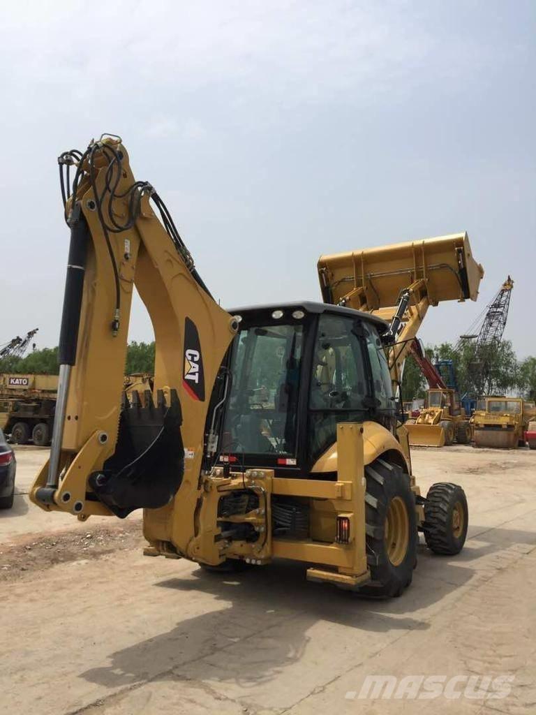 CAT 430F Товарач със заден ексватор