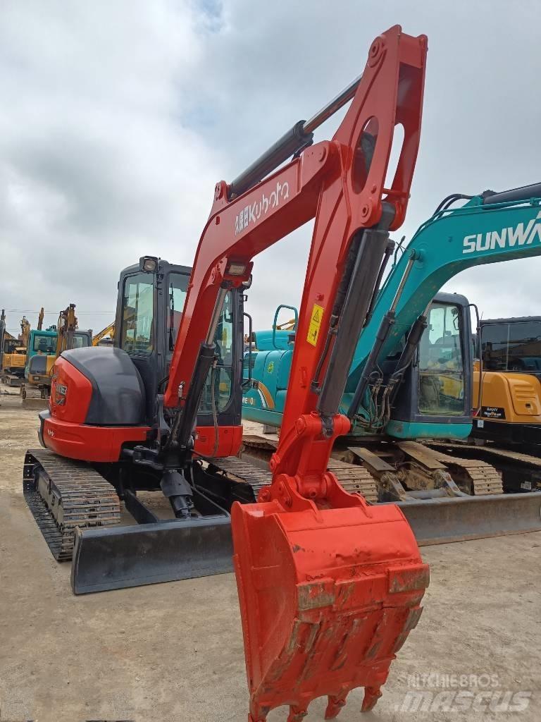 Kubota KX 163 Средни екскаватори 7т - 12т
