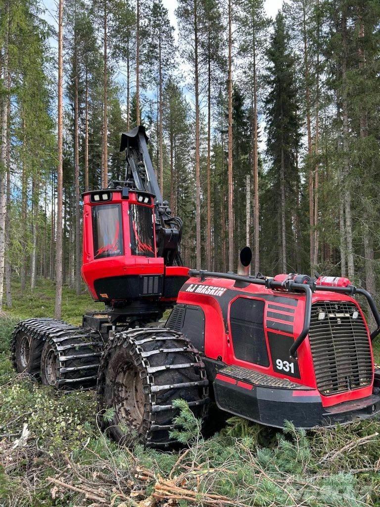 Komatsu 931 Харвестери