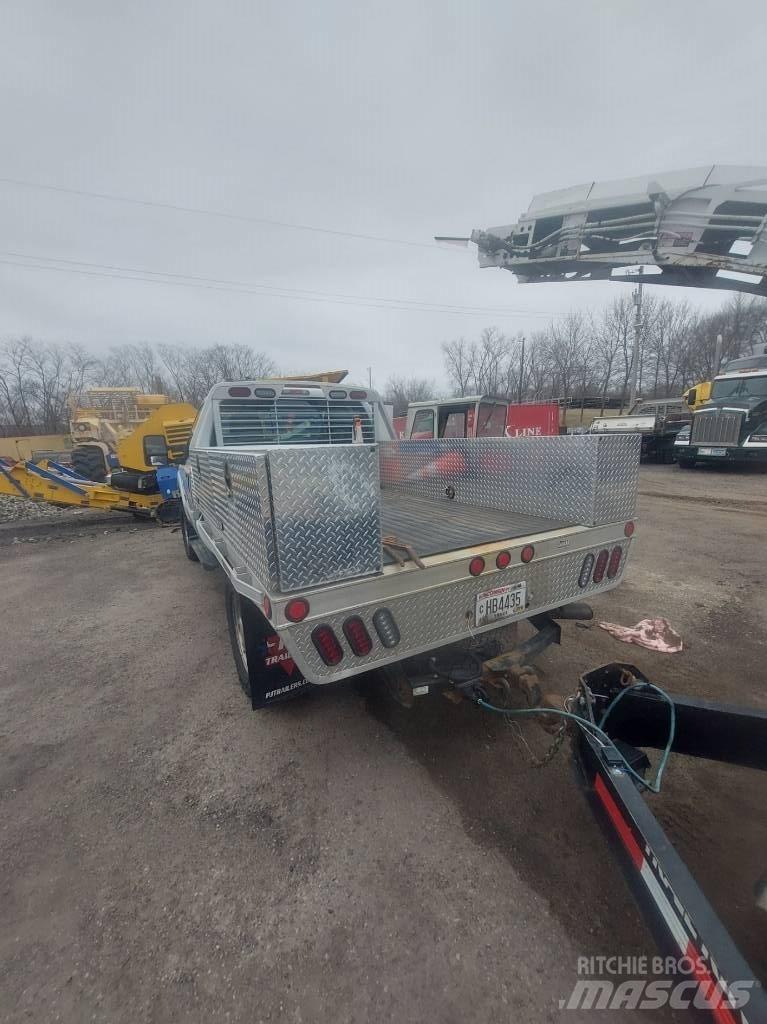 Ford F350 Други