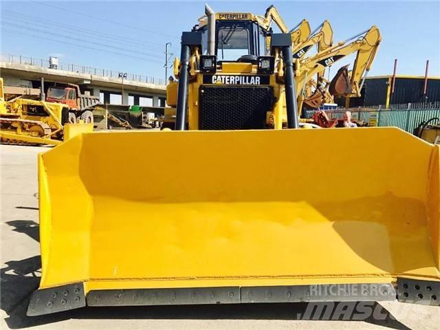 CAT D 6 H Грейдери