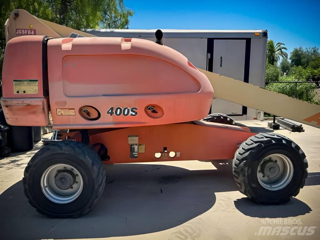 JLG 400 S Телескопични повдигачи
