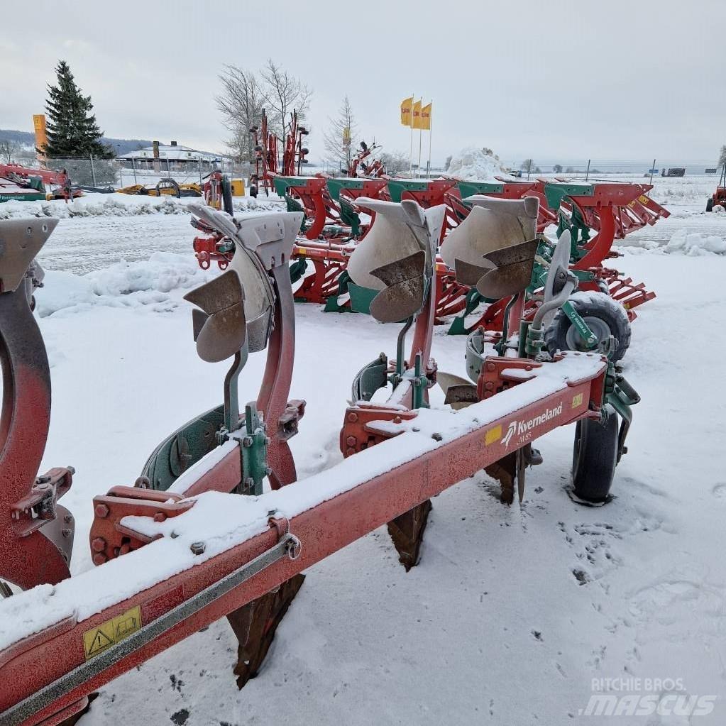 Kverneland EM85 Реверсивни плугове