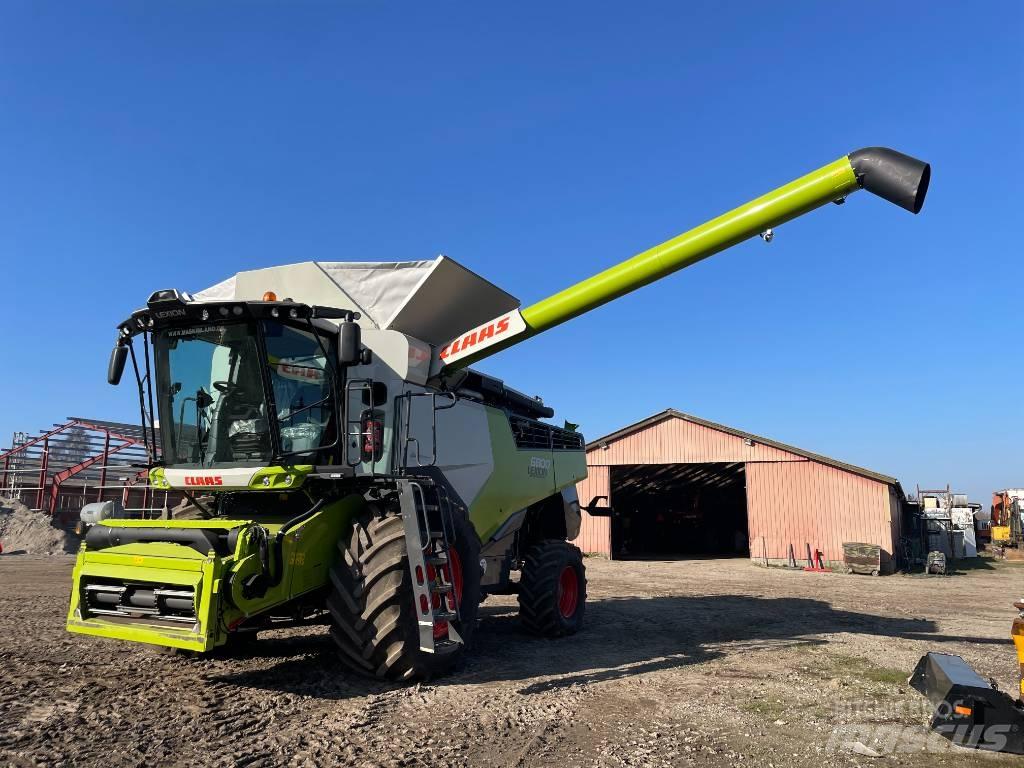 CLAAS Lexion 6800 Комбайни