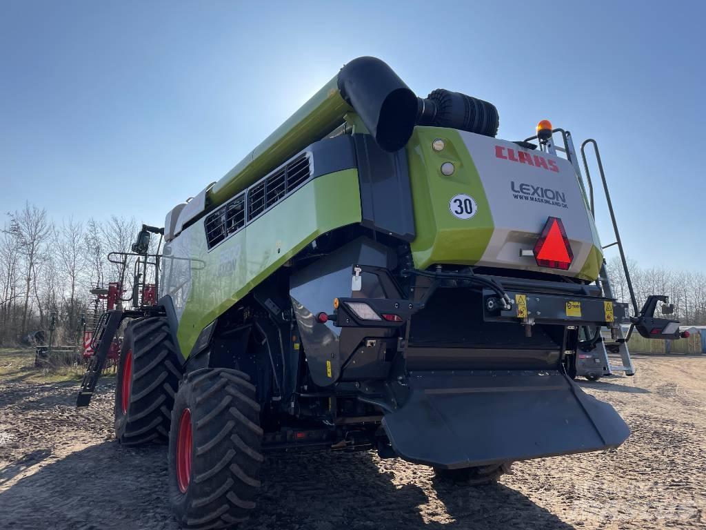 CLAAS Lexion 6800 Комбайни