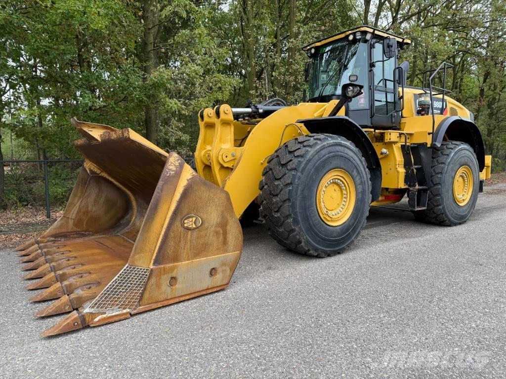 CAT 980 M Колесни товарачи