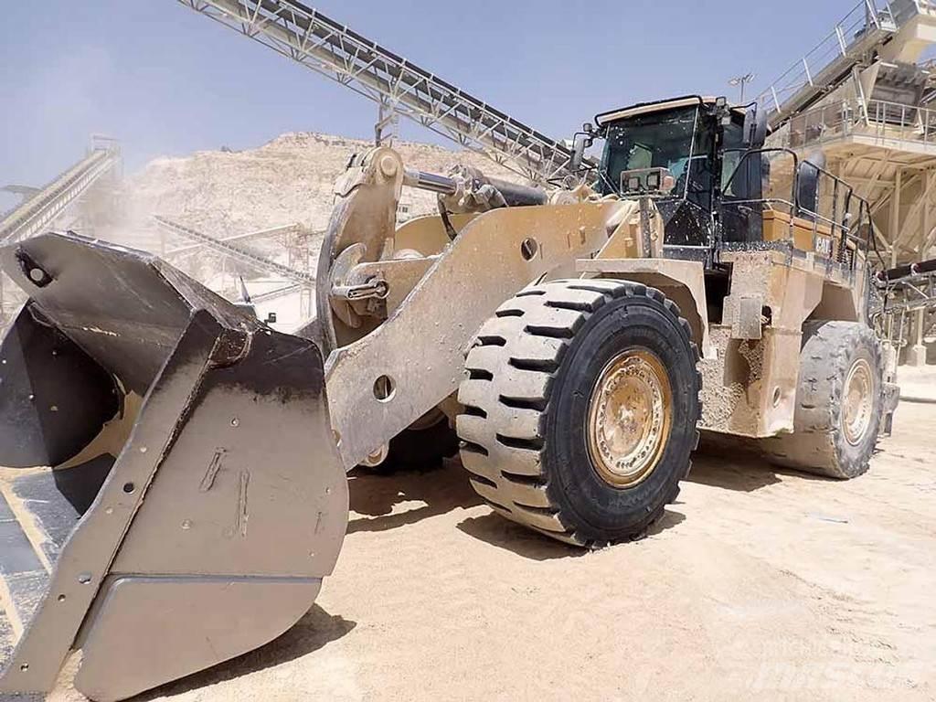 CAT 988K Колесни товарачи