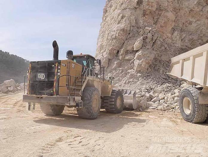 CAT 988K Колесни товарачи