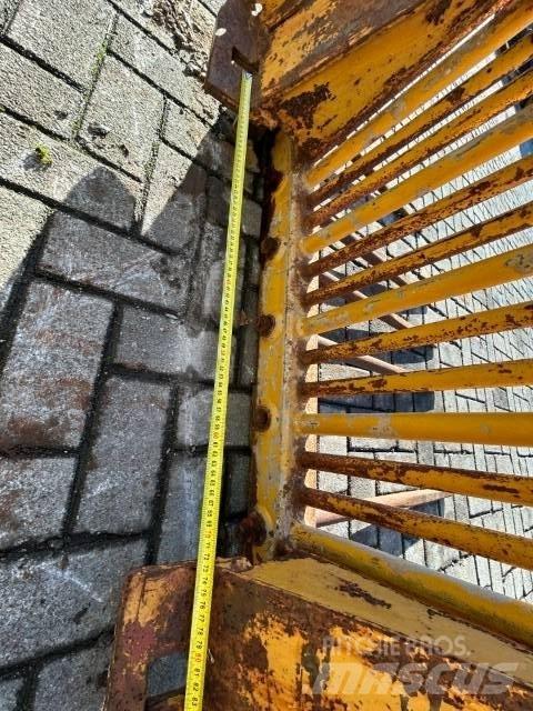 Bobcat Balen Klem Мини товарачи
