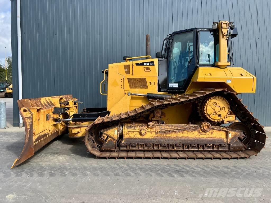CAT D6N LGP Верижни булдозери

