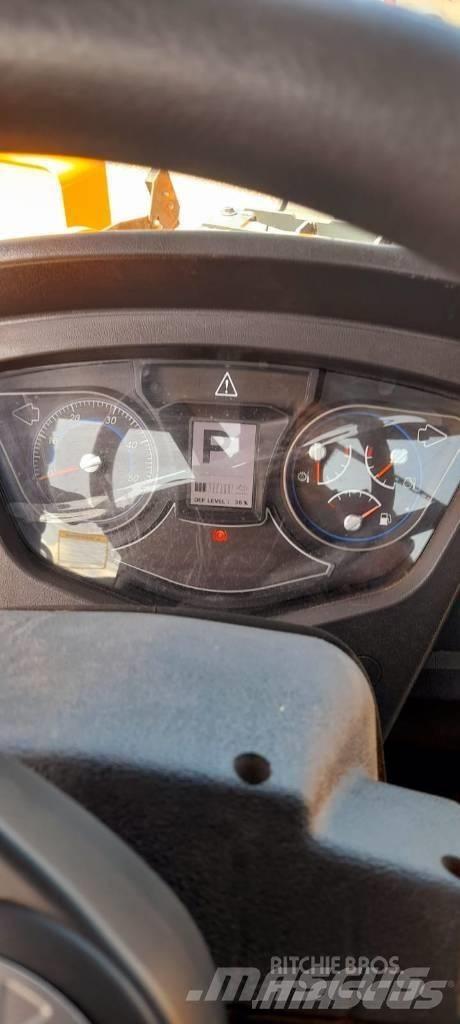 Hyundai HL 975 Колесни товарачи