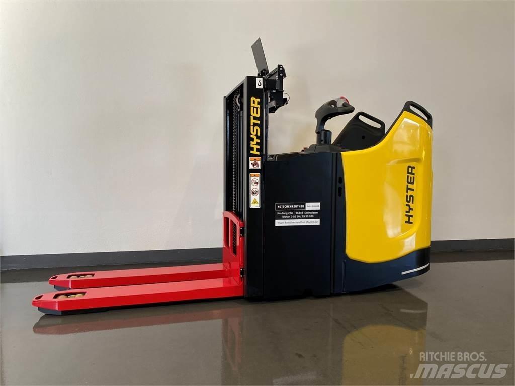 Hyster S2.0SD Колички високоповдигачи с теглич