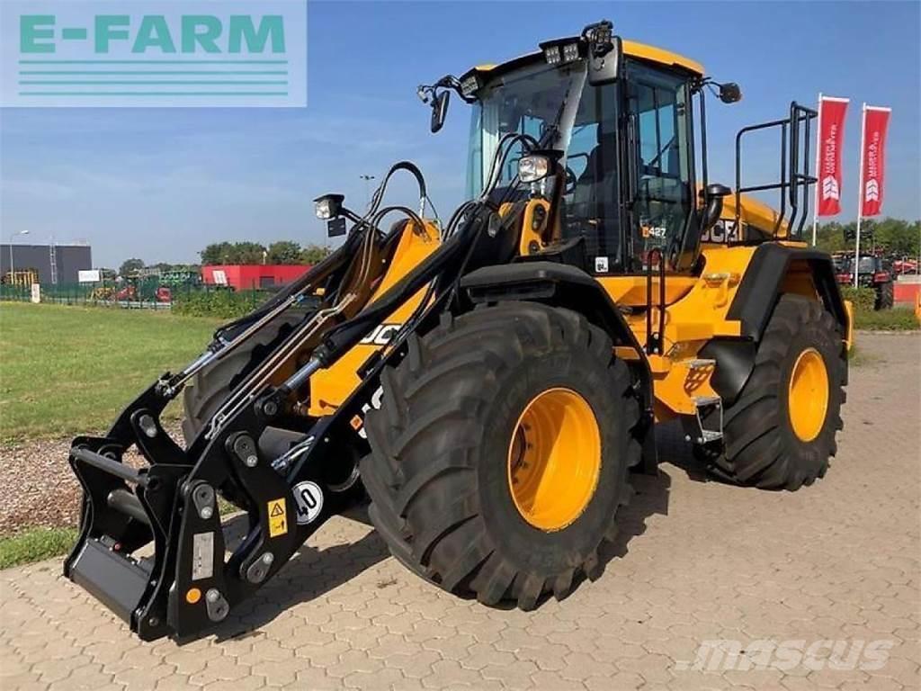 JCB 427 agri Мини екскаватори < 7 т