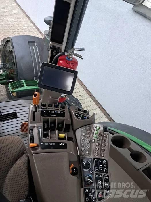 John Deere 7200 R Трактори