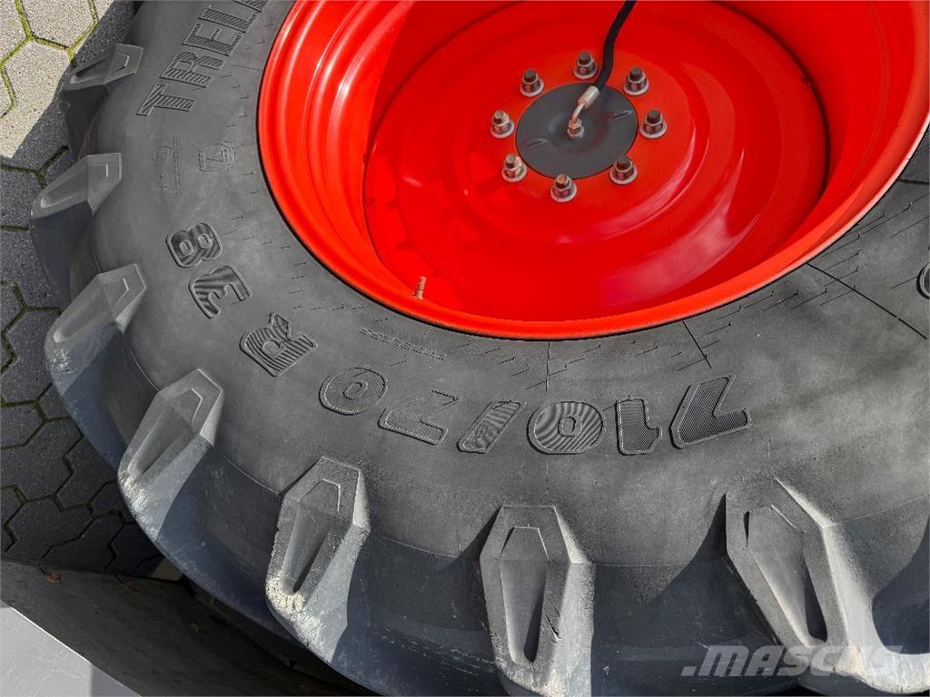 CLAAS Jaguar 940 Фуражни комбайни