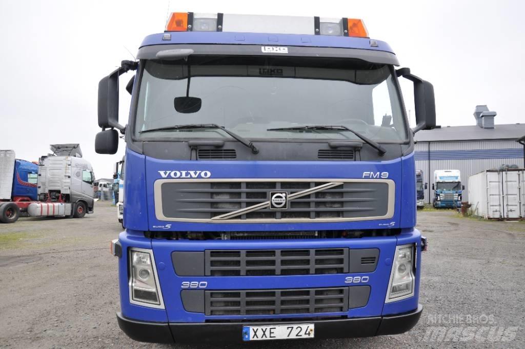 Volvo FM-380 6*2 Камиони със скипов подемник