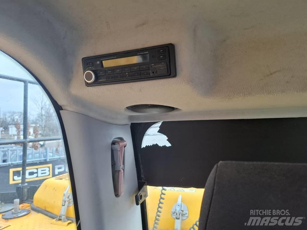 JCB JS 160 W Колесни екскаватори