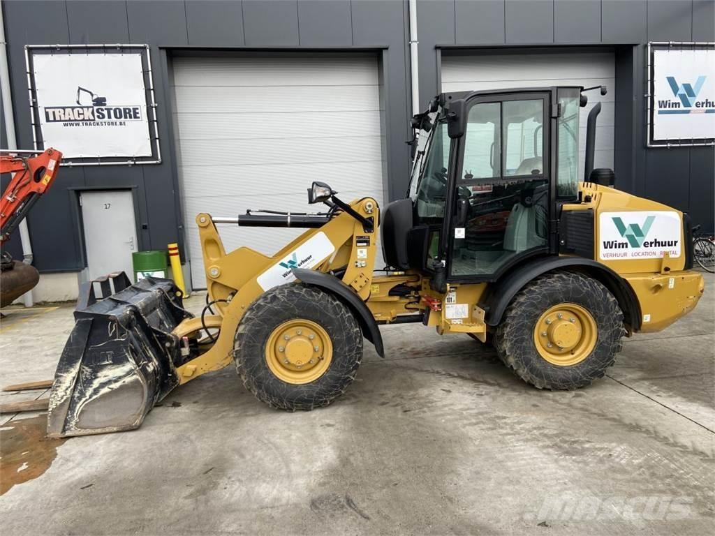CAT 906M (7164) Многофункционални товарачи