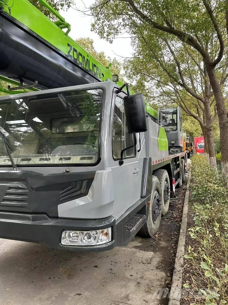 Zoomlion ZTC 700 V Всъдеходни кранове