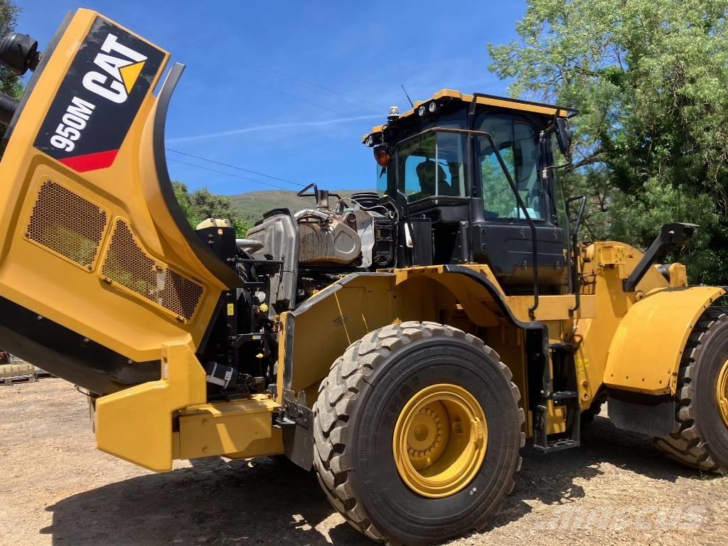 CAT 950 M Колесни товарачи