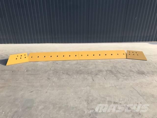 CAT D6R Други компоненти