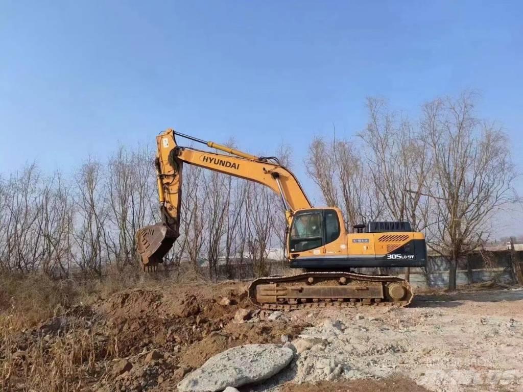 Hyundai R305LC-9T Колесни екскаватори