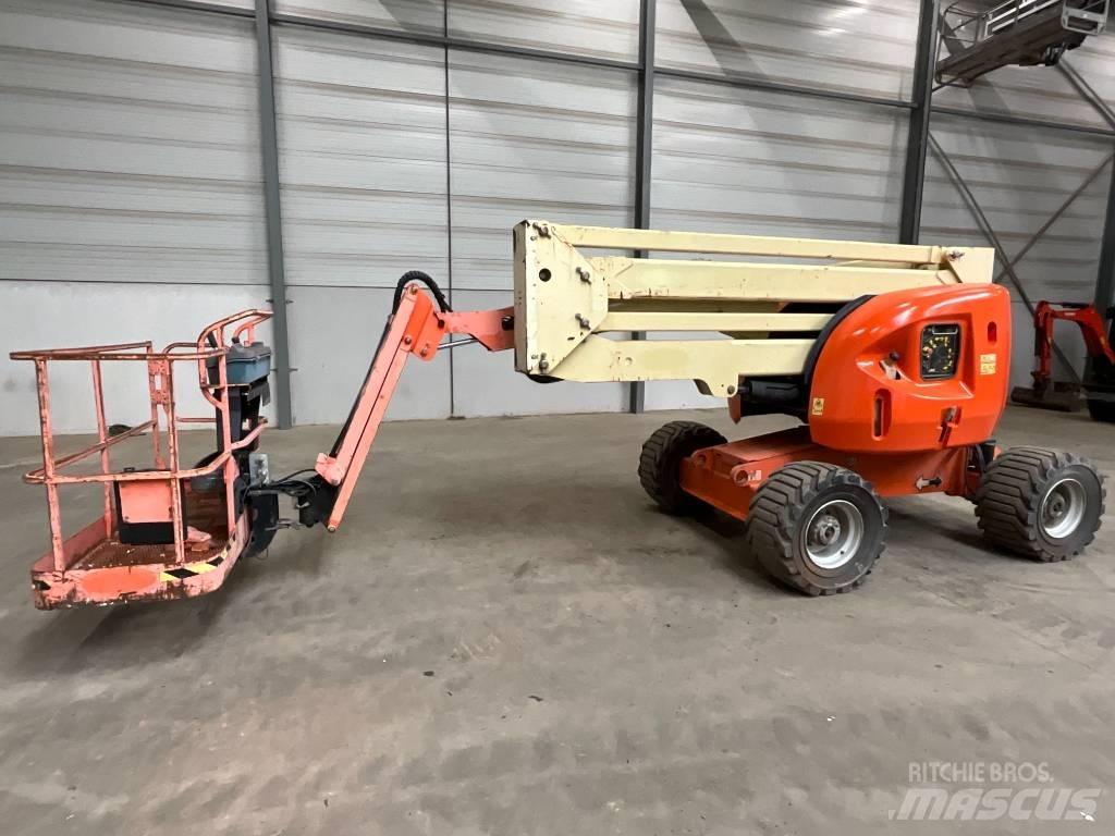 JLG 450 AJ Съчленени стрелови подемници