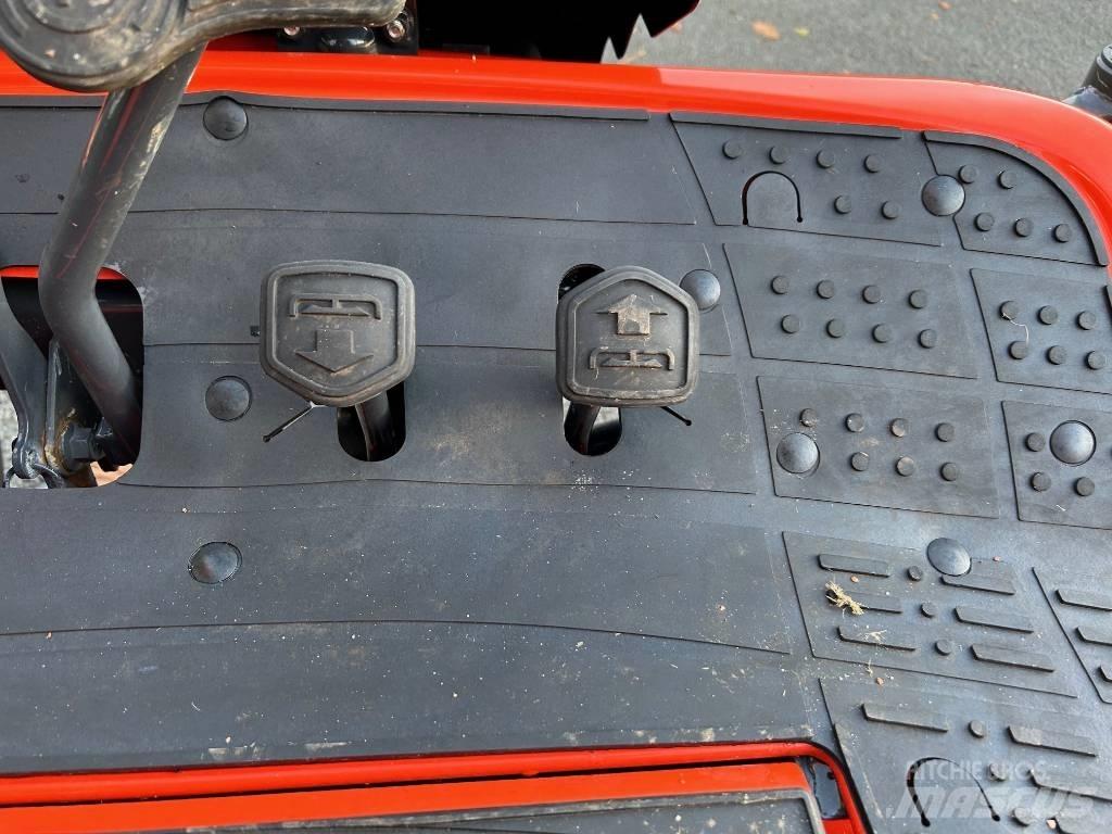Kubota ZD 1211 Тракторни косачки