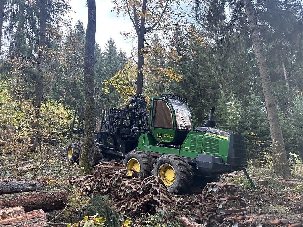 John Deere 1510G Форуардери