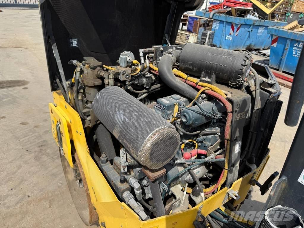 Bomag BW 100 AC-5 Комбинирани ролки

