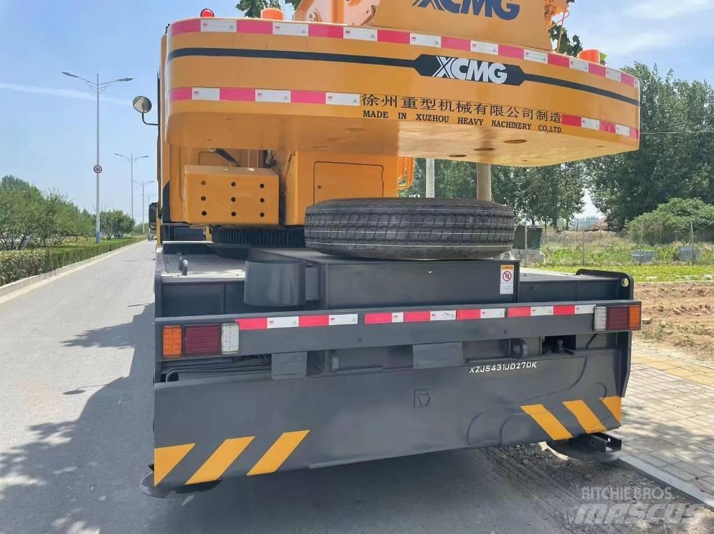 XCMG QY70KC Всъдеходни кранове