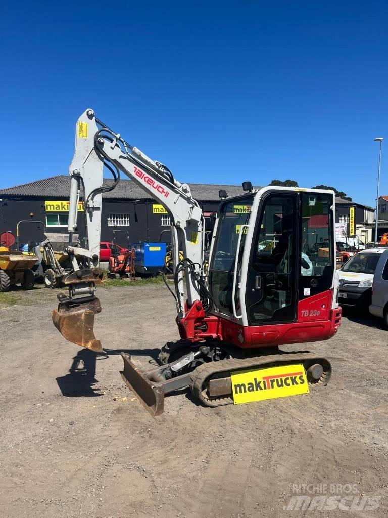 Takeuchi TB230 Мини екскаватори < 7 т