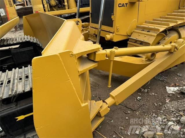 CAT D 8 R Верижни булдозери

