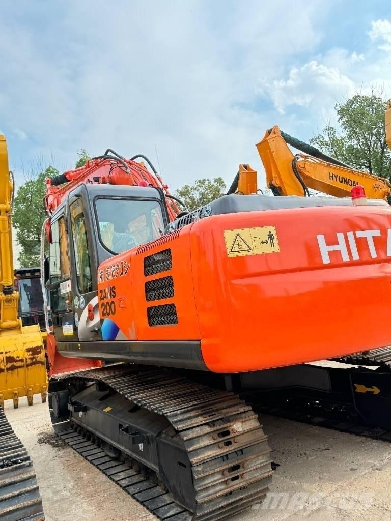 Hitachi ZX 200 Верижен екскаватор