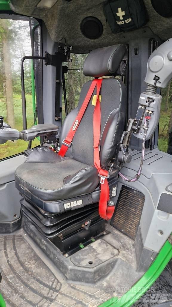 John Deere 1270 G Харвестери